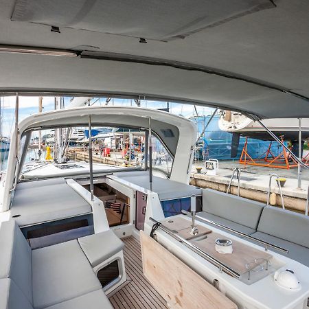 塞萨洛尼基 Yacht Psari酒店 外观 照片