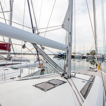 塞萨洛尼基 Yacht Psari酒店 外观 照片