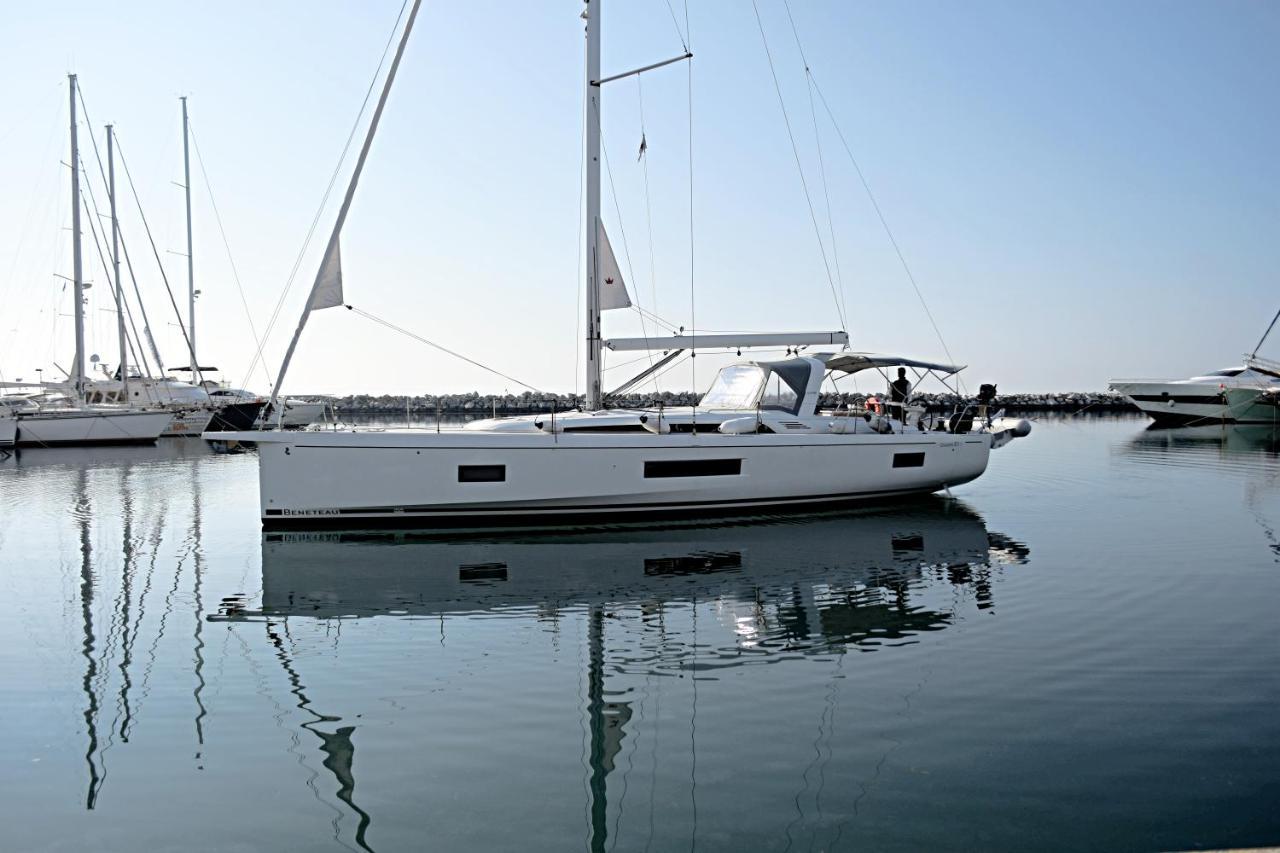 塞萨洛尼基 Yacht Psari酒店 外观 照片