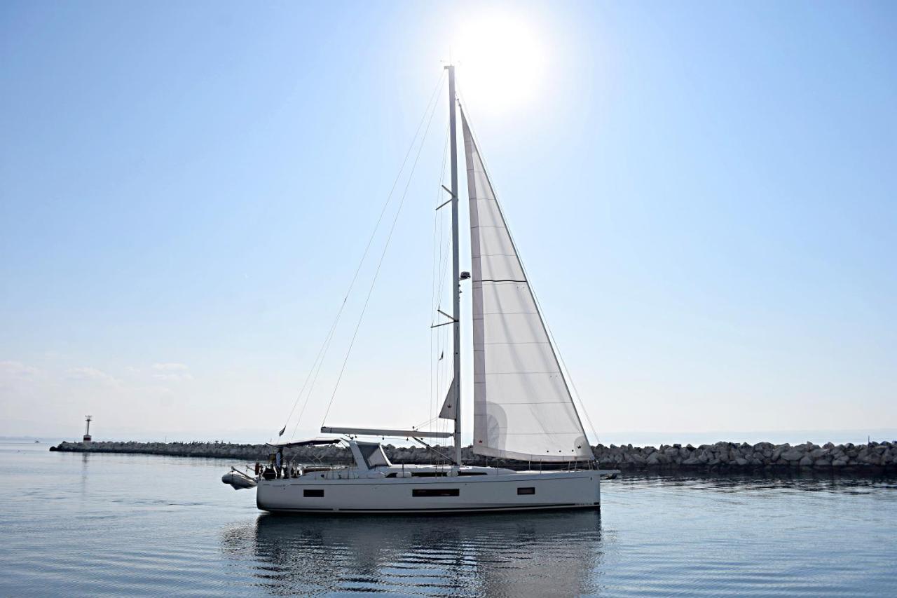塞萨洛尼基 Yacht Psari酒店 外观 照片