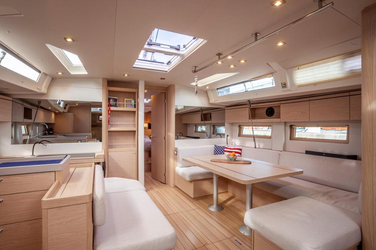 塞萨洛尼基 Yacht Psari酒店 外观 照片