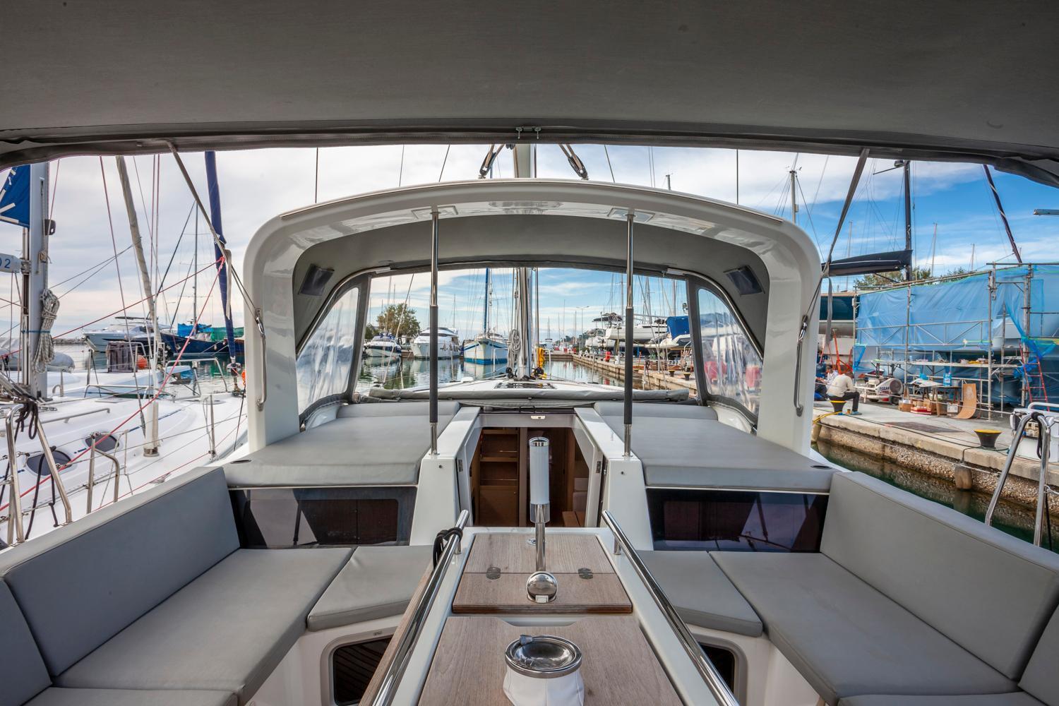 塞萨洛尼基 Yacht Psari酒店 外观 照片